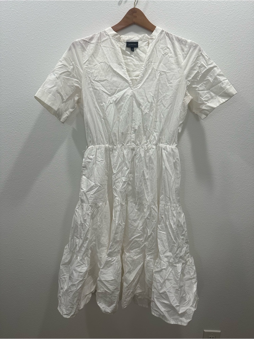 Who What Wear Women's White V-Neck Tiered Cotton Dress summer